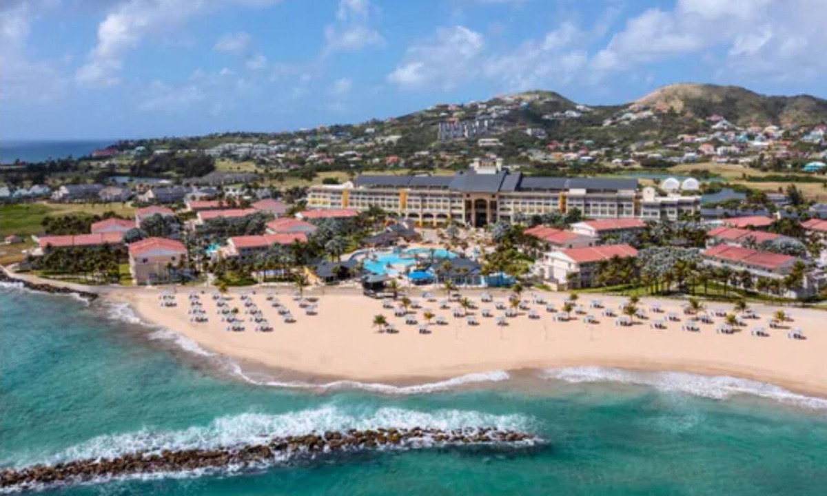 Frigate Bay Resort | Dec 8–15 Pre-Holiday Escape - Oceanside 2BR Marriott St. Kitts Villa for 8