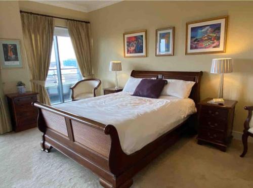 Dublin Apartment | Dublin Seaview Luxury Penthouse Sleeps 6