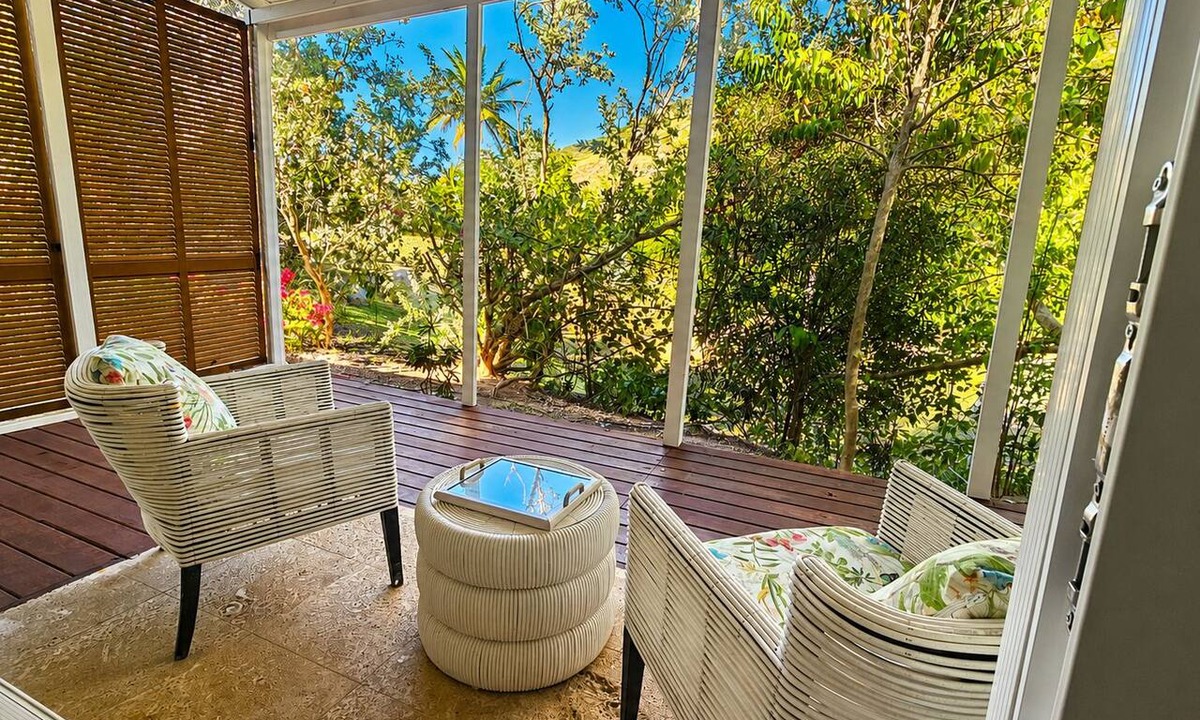 Frigate Bay House | Private 2 Bed, 2 Bath Tropical Bungalow in upscale Christophe Harbour w Tennis