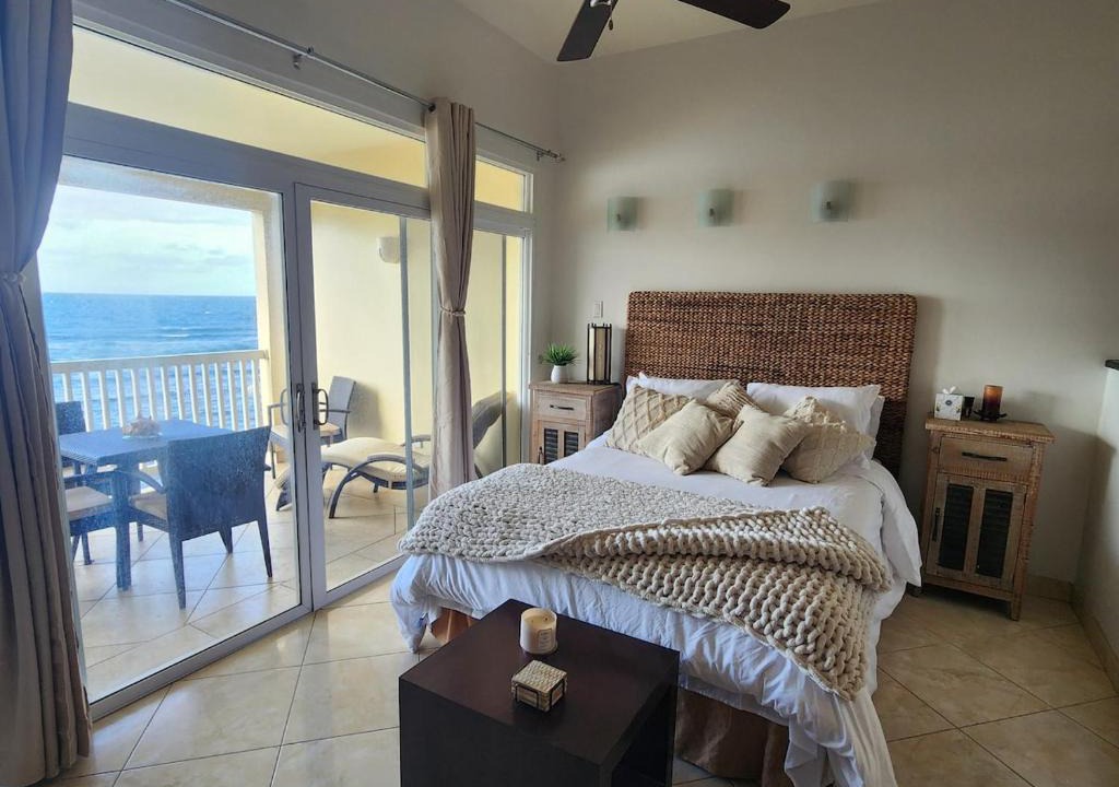 Frigate Bay Apartment | Ocean Edge Studio