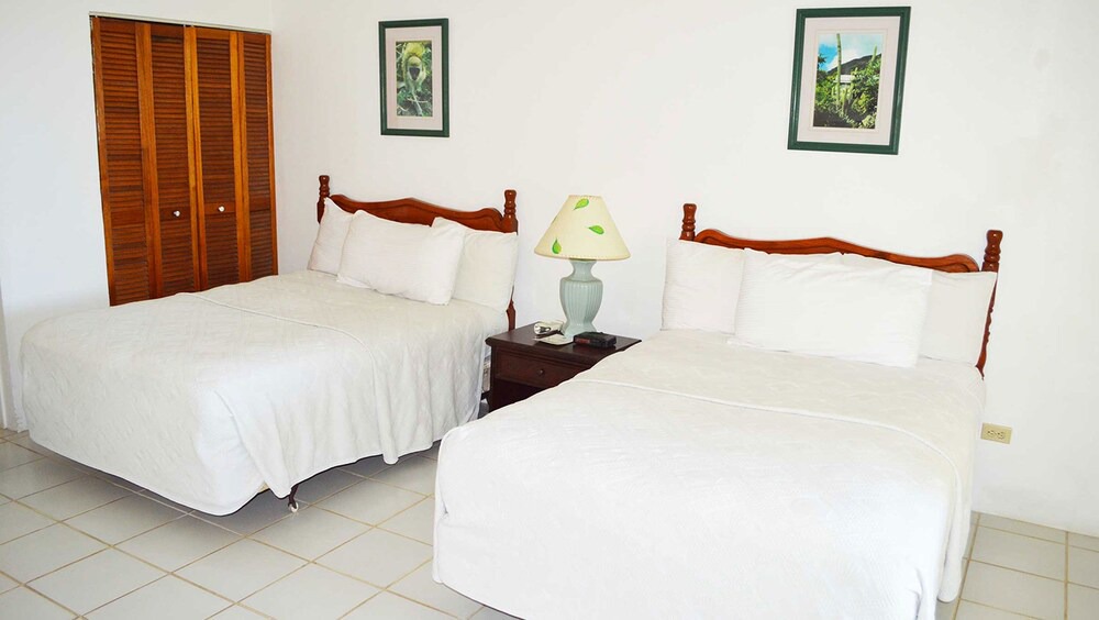 Oualie Bay Resort | Oualie Beach Resort