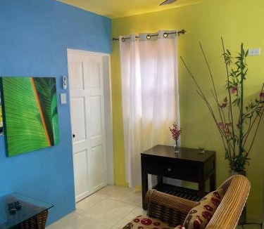 Monkey Hill Apartment | Attres