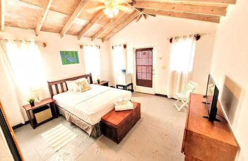 Seatons Village Hotel | Ellen Bay Inn