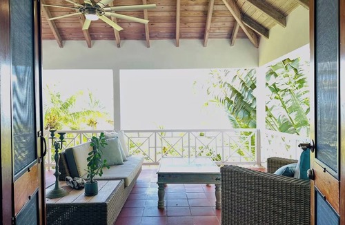 Pond Hill Cottage | Farland’s Villa Cottage - Pool Ocean & Sunset Views Tropical Gardens