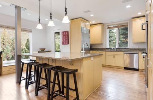 Highland Meadows House | Large West Vail Home - Huge Patio with Hot Tub