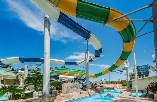 Indian Rocks Beach Condo | Lulu's NEW WATERFRONT RARE 2 BAL 2 BD, 2 BA, SLEEPS 8-4 DAILY WATER PARK PASSES
