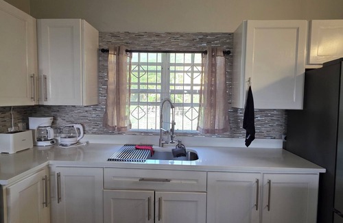 Ogees House | Peaceful 3BR St. Kitts Mountain Getaway