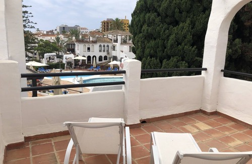 Benalmadena Costa Apartment | Pool View