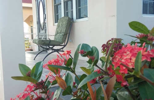 Frigate Bay Apartment | Relaxing Studio apartment