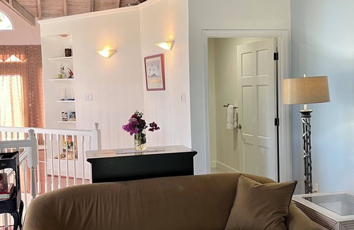 Jessups Village Villa | Royal Palm Villas, #1 Location. Minutes to Pinney's Beach, with AC Bedroom