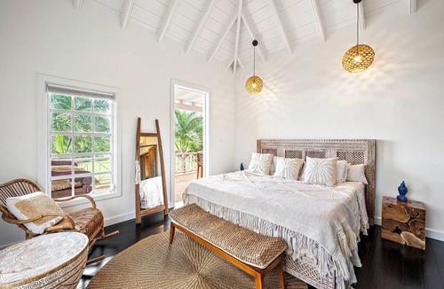 Pond Hill Villa | Saddle Hill View Villa