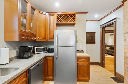 Rochester House | Spacious 4 BDRM w/Onsite Parking & A/C!