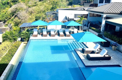 Challengers Villa | Sunset Reef in Basseterre by Personal Villas - Tropical Escape on Caribbean Oceanfront Villa
