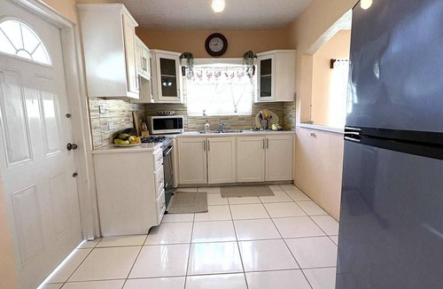 Brumaire Apartment | Two bedrooms and a large terrace, close to everything