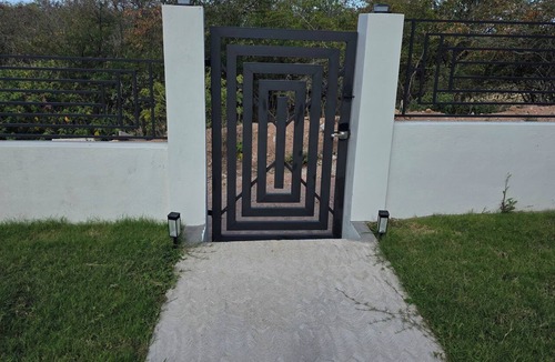Bath Apartment | Welcome to Modern Maison Tranquil studio apartment located in beautiful Nevis