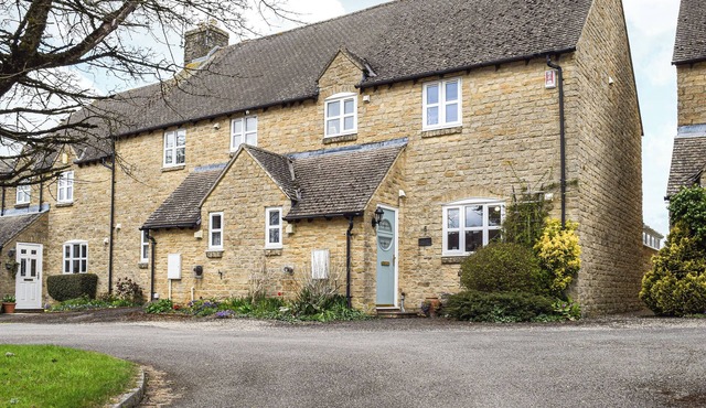 3 bedroom accommodation in Little Rissington, near Bourton on the Water in Cheltenham