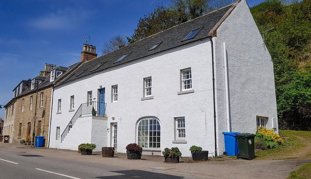 3 bedroom accommodation in Avoch, near Fortrose in Avoch