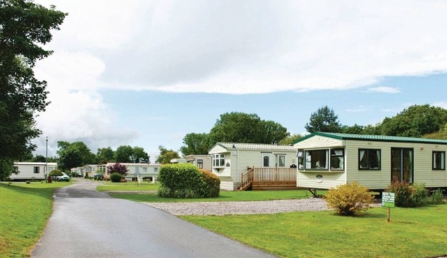 8 bedroom accommodation in Mold in Mold