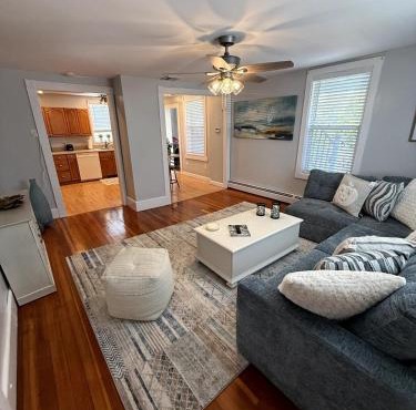 Bright 2BR by the Beach & Near Historic Salem in Beverly
