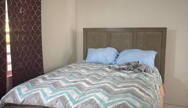 Charming 1-bedroom apartment with AC in Saddlers Village
