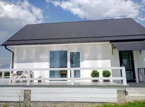 Cosy House in Berehomet
