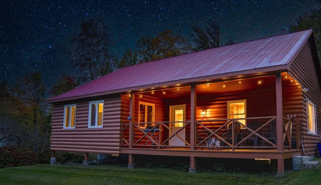Cozy Cabin in Stratton Mountain & Mount Snow 10min in Stratton