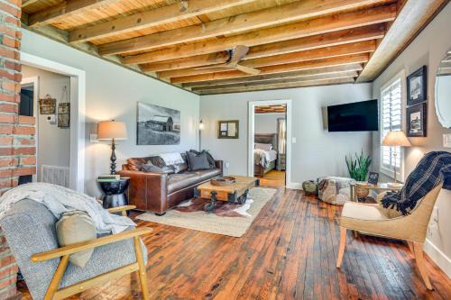 Cozy Cottage: Nature-Filled Winston-Salem Retreat! in Winston-Salem