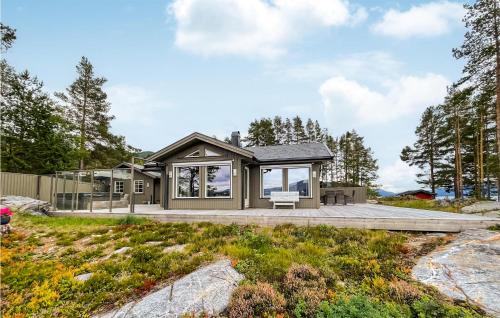 Cozy Home In Nissedal With House Sea View in Nissedal