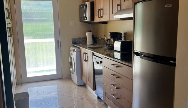 Cozy studio in fabulous Frigate Bay with stunning Ocean View in Frigate Bay