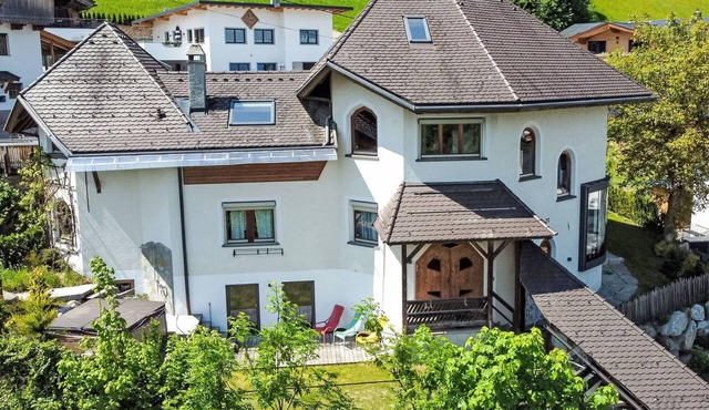 Data.Castle - Ski in Ski out by Interhome in Kaltenbach