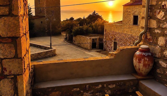 Diak’s Tower | Sunset Sea View in Mani in Charia