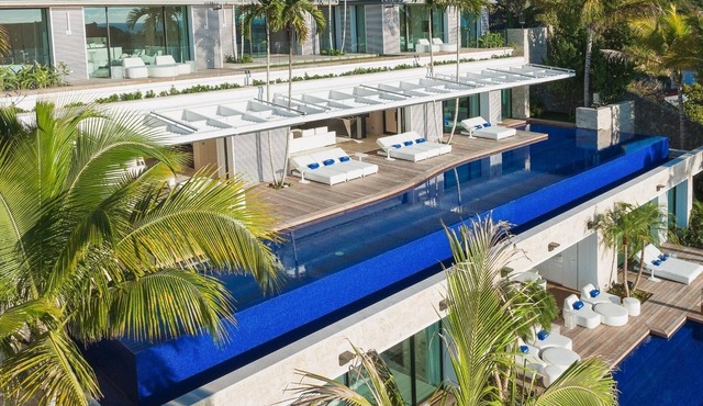Embrace (3/5 Rooms) Luxury villa in Gustavia