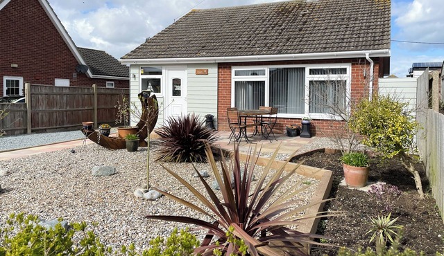 Enjoy the seaside with just a short walk to a wonderful, sandy beach. in Scratby