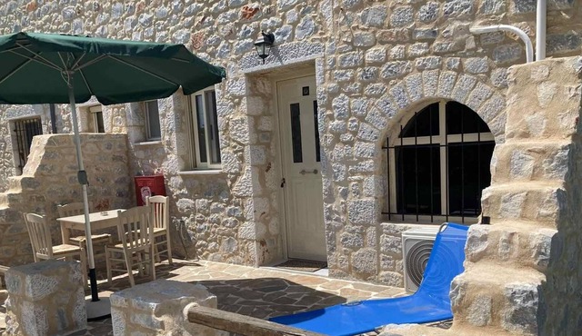 Gi - Ktima Ximitadi - Two Bedroom Cottage, Sleeps 6 in East Mani