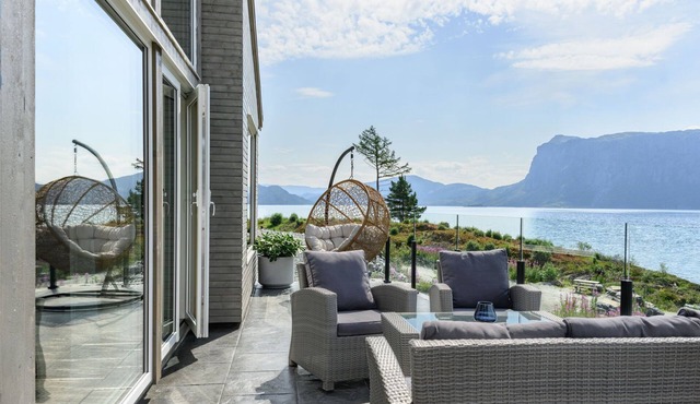 Hildebu by Interhome in Sørbøvåg