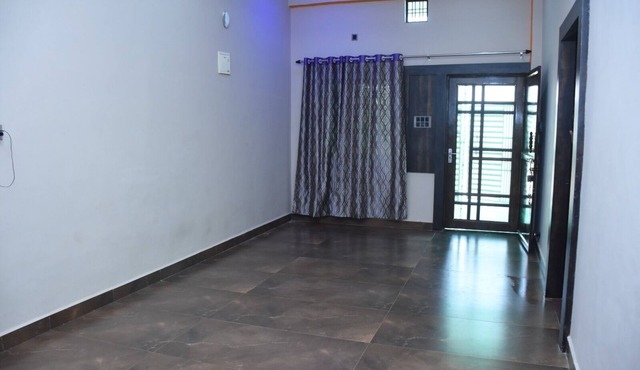 "In the Heart of Home, In the Heart of Orchha" Your Home Away from Home! in Orchha