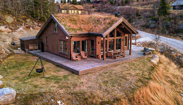 Lovely home in Eggedal with WiFi in Eggedal