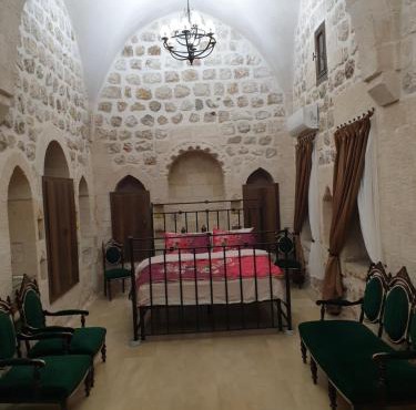 Mardin tarihi ulu Cami yanı, Kale divan konağı in Mardin