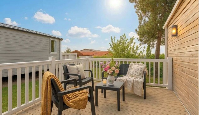 Near Pool |3BR Family -Friendly | Sea Views| Ramp | Wi-Fi | Pet OK in Port Seton