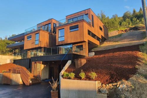 New, modern apartment with fantastic view in Tromsø
