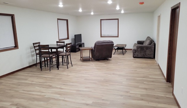 New, peaceful, and centrally located in Laporte