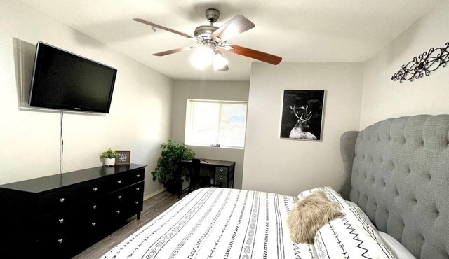 Newly renovated, walking distance to amenities, close to many outdoor activities in Hope