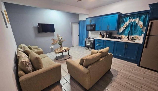 Nice 1-bedroom apartment with AC in welcoming Cayon in Cayon