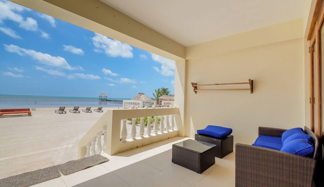 Ocean’s Edge 1A – Ground-Floor Beachfront Condo on Ambergris Caye in Ambergris Caye