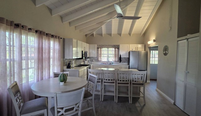 Peaceful 3BR St. Kitts Mountain Getaway in Saint Peter