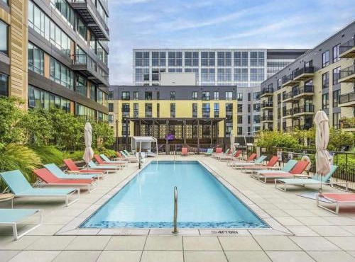 Pool View 2BR Assembly Row Gym washer & dryer in Somerville