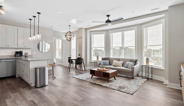 Prime Downtown Fuquay Condo - Walk to Dining & Breweries - Free Parking in Fuquay-Varina