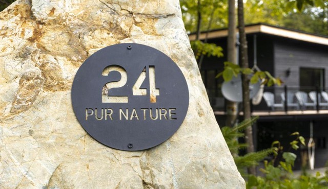 Pur Nature et Spa Owl's Head in Mansonville