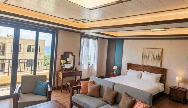 Seaview Garden Hotel & Residences