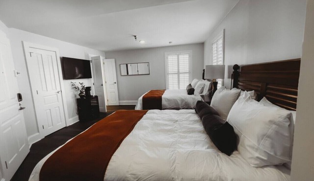Southern Pines The Jefferson Inn Standard 2-Queen Room in Southern Pines